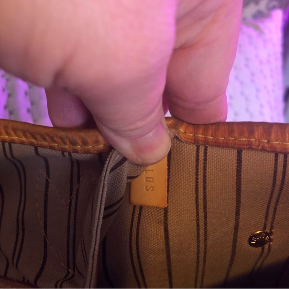 AUTH LOUIS VUITTON NEVERFULL MM - Picture 7 of 8